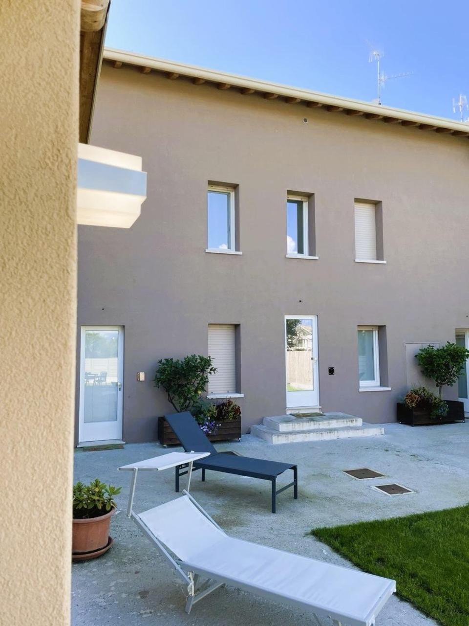 Cavecchie Desenzano Apartment Desenzano del Garda Ngoại thất bức ảnh
